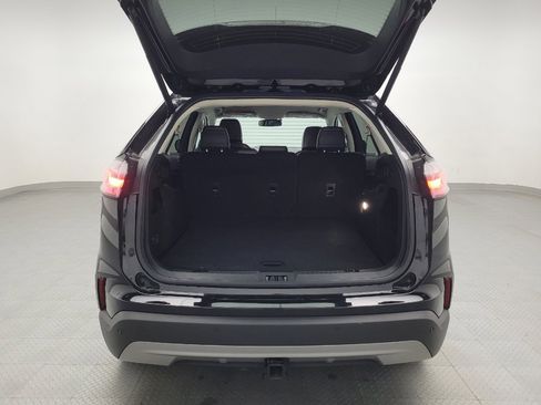 Used 2023 Ford Edge SEL w/ Convenience Package image 29