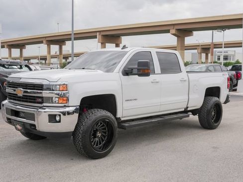 Used 2016 Chevrolet Silverado 2500 LT w/ LT Fleet Convenience Package AWD/4WD image 20