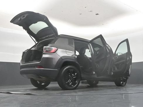 Used 2020 Jeep Compass Latitude AWD/4WD image 60