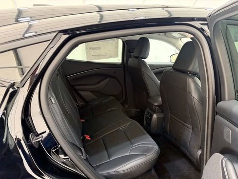 New 2025 Ford Mustang Mach-E Premium image 21