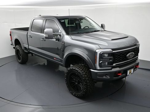 New 2026 Ford F250 XLT w/ XLT Premium Package AWD/4WD image 17