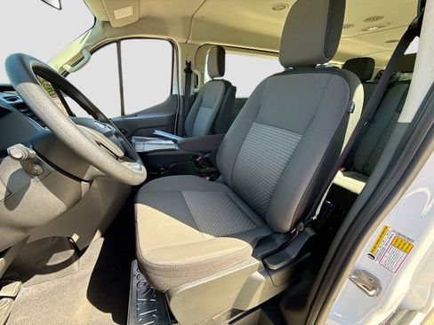 Used 2024 Ford Transit 350 XLT RWD image 12