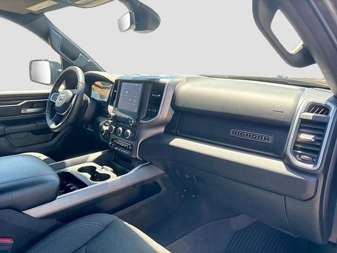 Used 2022 RAM 1500 Big Horn AWD/4WD image 27