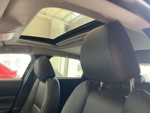 New 2025 MAZDA CX-30 AWD 2.5 S w/ Preferred Package image 31