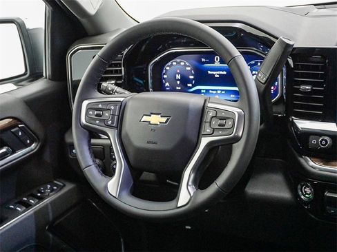 New 2026 Chevrolet Silverado 1500 LT w/ LPO, Dark Essentials Package image 18