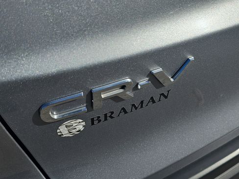 Used 2023 Honda CR-V EX image 5