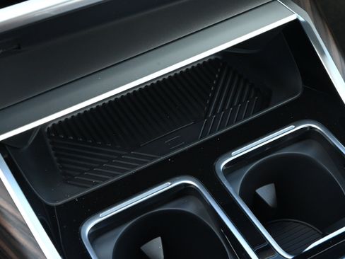 New 2026 BMW 740i image 31