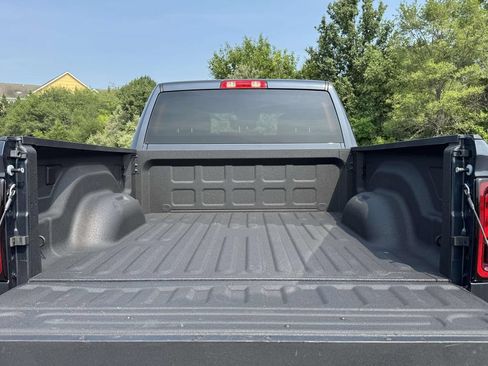 Used 2026 RAM 2500 Big Horn AWD/4WD image 29