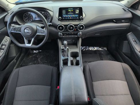 Used 2025 Nissan Sentra SV FWD image 25