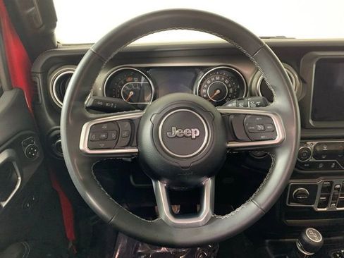 Used 2023 Jeep Wrangler Sahara image 17