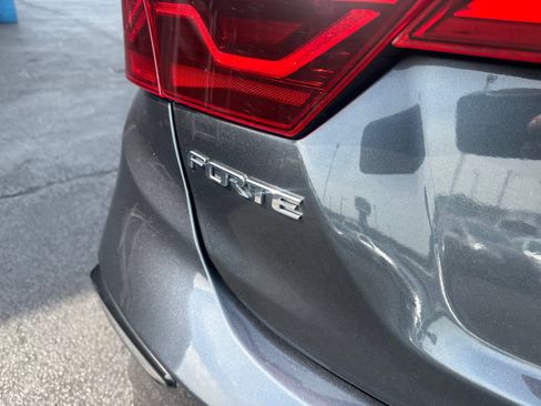 Used 2020 Kia Forte GT-Line w/ GT-Line Premium Package FWD image 26