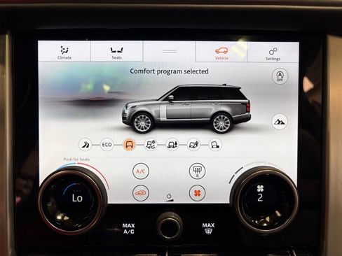 Used 2019 Land Rover Range Rover HSE AWD/4WD image 22
