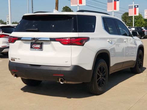 Used 2023 Chevrolet Traverse LT AWD/4WD image 7
