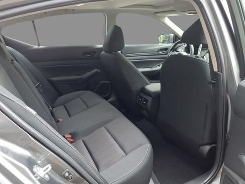 New 2026 Nissan Altima 2.5 SV w/ SV Special Edition Package FWD image 7