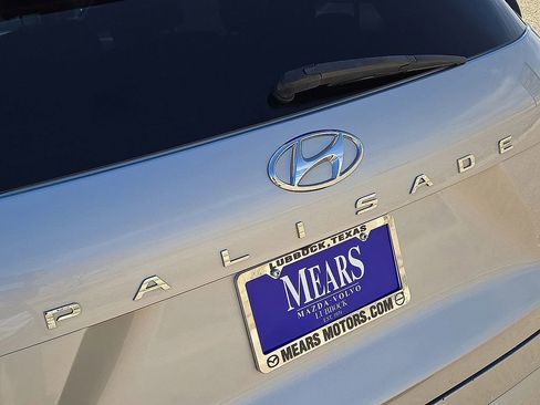 Used 2021 Hyundai Palisade Calligraphy image 10