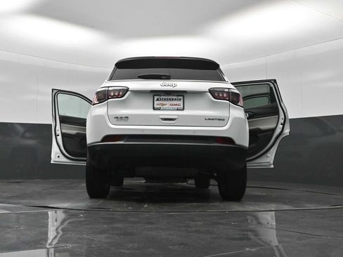 Used 2025 Jeep Compass Limited AWD/4WD image 30