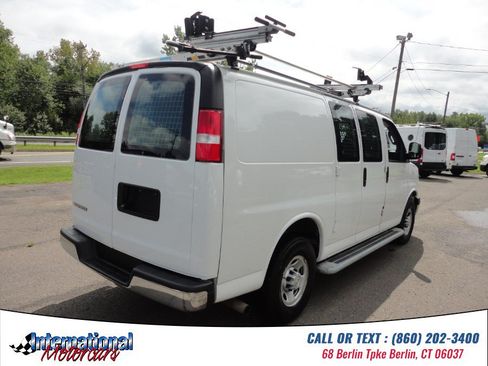 Used 2020 Chevrolet Express 2500 w/ Driver Convenience Package RWD image 2