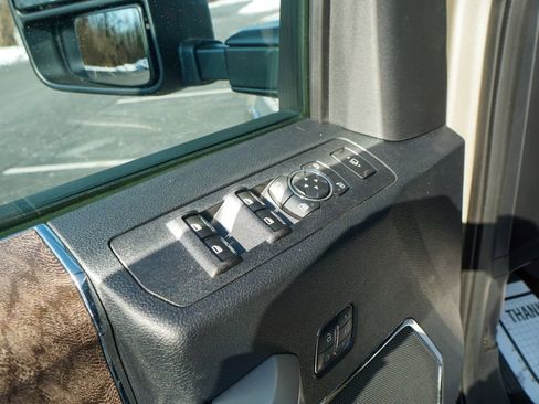 Used 2017 Ford F250 Lariat w/ Lariat Ultimate Package image 18