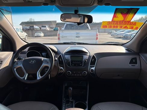Used 2012 Hyundai Tucson GLS FWD image 13