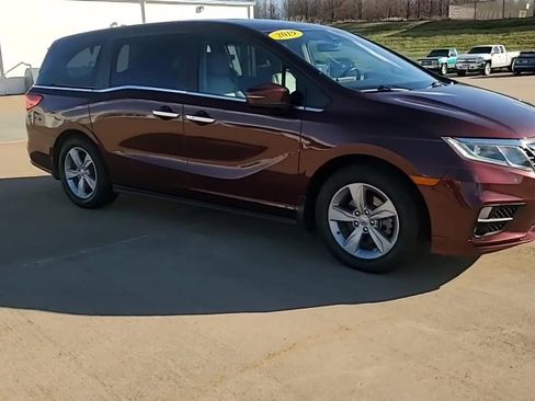 Used 2019 Honda Odyssey EX-L image 2