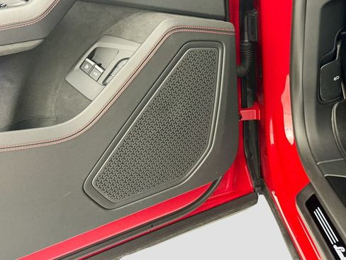 Used 2025 Lamborghini Urus S AWD/4WD image 19