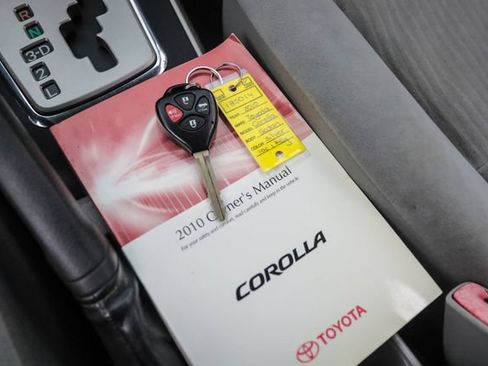 Used 2010 Toyota Corolla LE FWD image 70