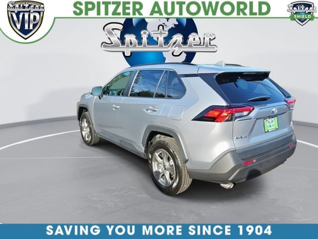 Used 2024 Toyota RAV4 XLE AWD/4WD image 6