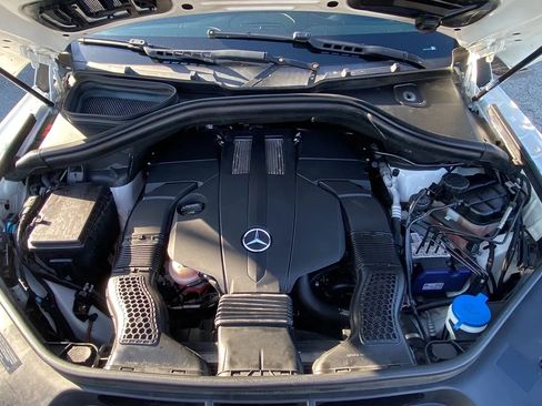 Used 2017 Mercedes-Benz GLS 450 4MATIC w/ Premium Package image 28