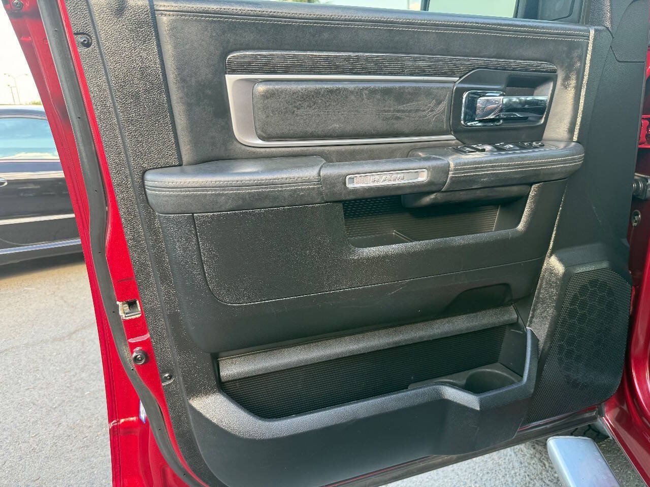 Used 2014 RAM 1500 Limited AWD/4WD image 12