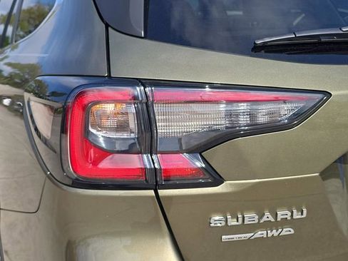 Certified 2023 Subaru Outback Limited AWD/4WD image 7