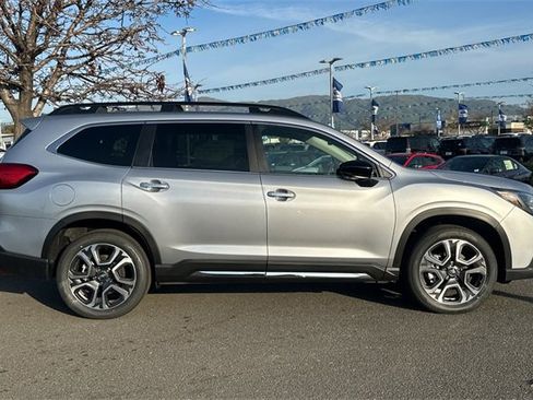 New 2026 Subaru Ascent Touring image 3