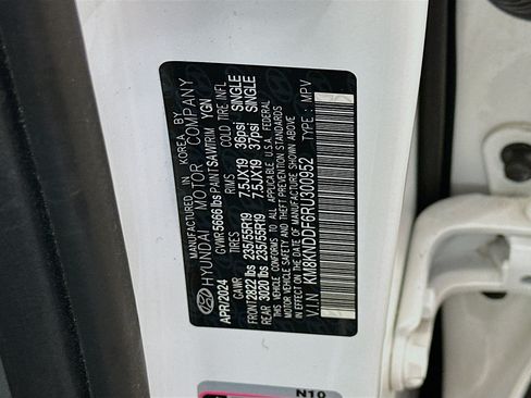 Used 2024 Hyundai Ioniq 5 SEL AWD/4WD image 12