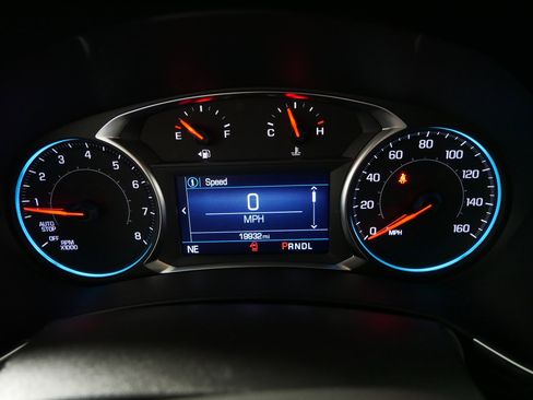 Used 2024 Chevrolet Equinox LS w/ LS Convenience Package FWD image 21