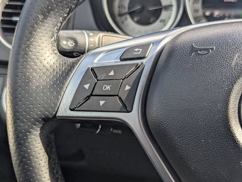 Used 2013 Mercedes-Benz C 250 Sedan image 23
