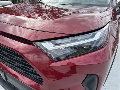 Certified 2023 Toyota RAV4 XLE w/ Convenience Package image 6