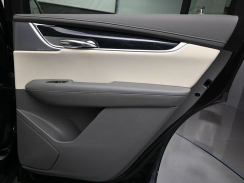 Certified 2023 Cadillac XT6 Premium Luxury w/ Technology Package AWD/4WD image 37