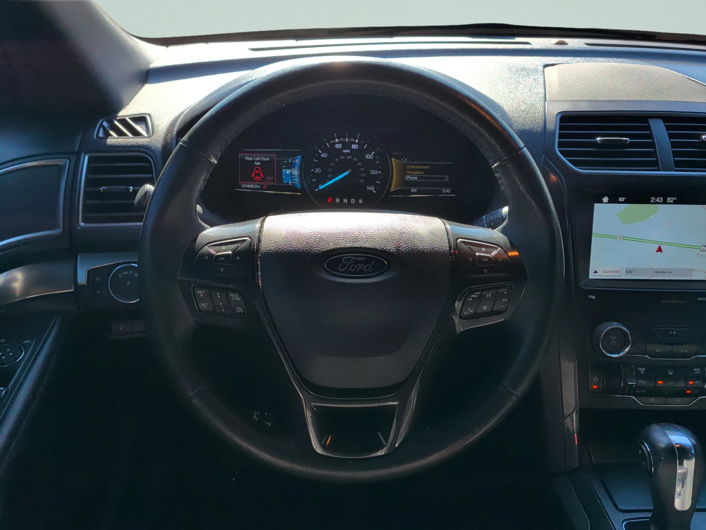 Used 2019 Ford Explorer XLT w/ Equipment Group 202A FWD image 23