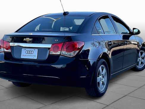 Used 2016 Chevrolet Cruze LT image 11