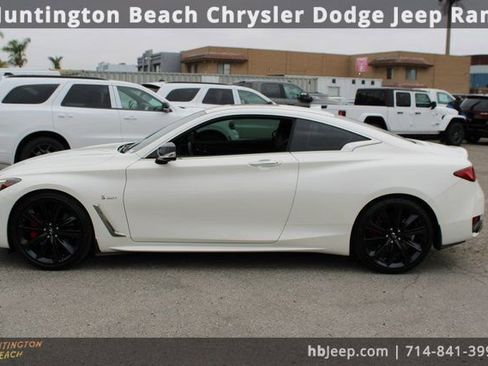 Used 2020 INFINITI Q60 Red Sport 400 w/ Cargo Package image 7