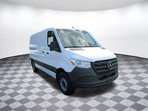 New 2025 Mercedes-Benz Sprinter 2500 image 5