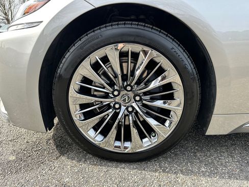 Used 2020 Lexus LS 500 image 11