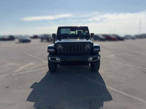 New 2026 Jeep Gladiator Sport image 2