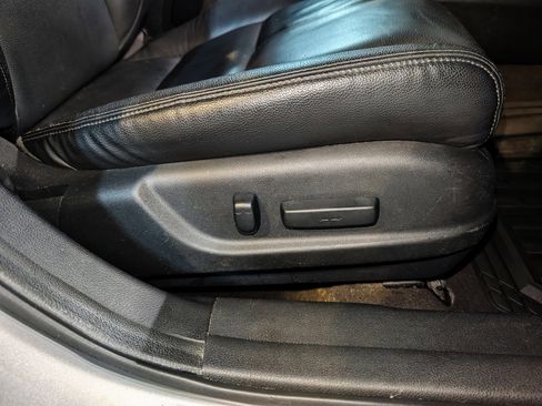 Used 2010 Honda Crosstour EX-L image 30