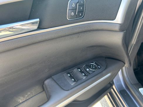 Used 2014 Lincoln MKZ AWD image 12