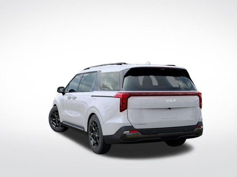 New 2026 Kia Carnival SX w/ SX Dark Edition Package FWD image 4