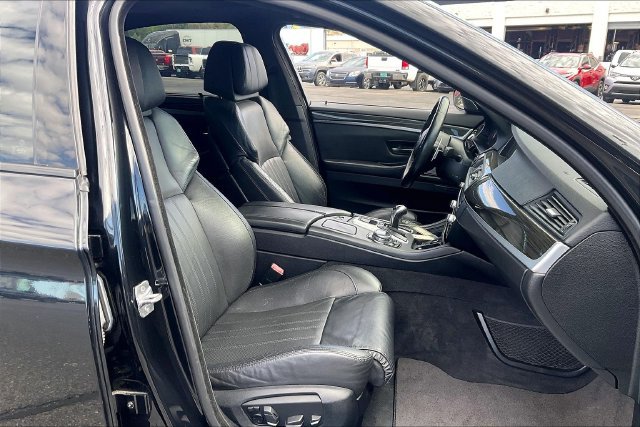 Used 2014 BMW M5 RWD image 7