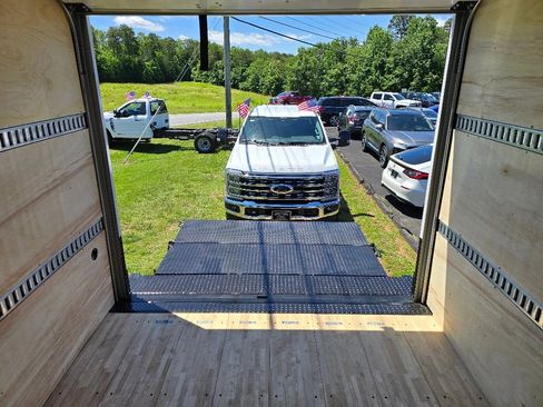 New 2026 Ford E-450 and Econoline 450 Super Duty w/ Interior Upgrade Package image 24