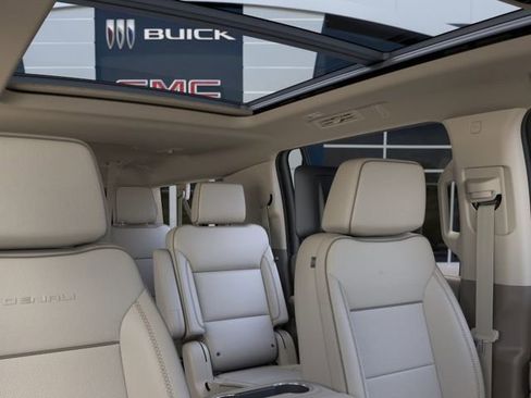 New 2026 GMC Yukon XL Denali w/ Denali Reserve Package AWD/4WD image 24