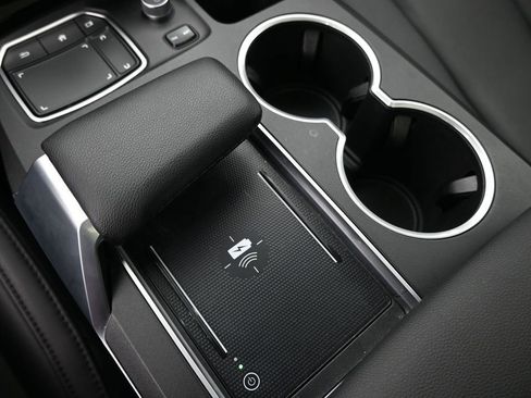 Used 2024 Acura MDX SH-AWD image 13