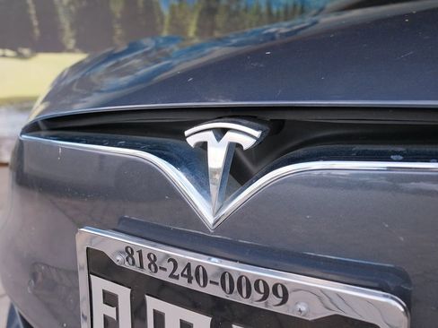 Used 2017 Tesla Model S 100D image 51